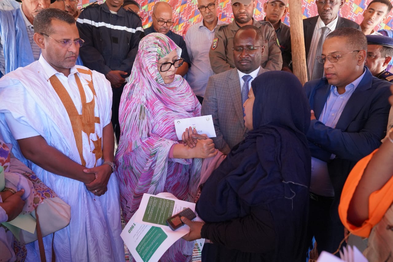 Desert Blooms: Two Basins Unleash Billion-Ouguiya Lifeline to 10,000 Families in Media Desert - News Directory 3