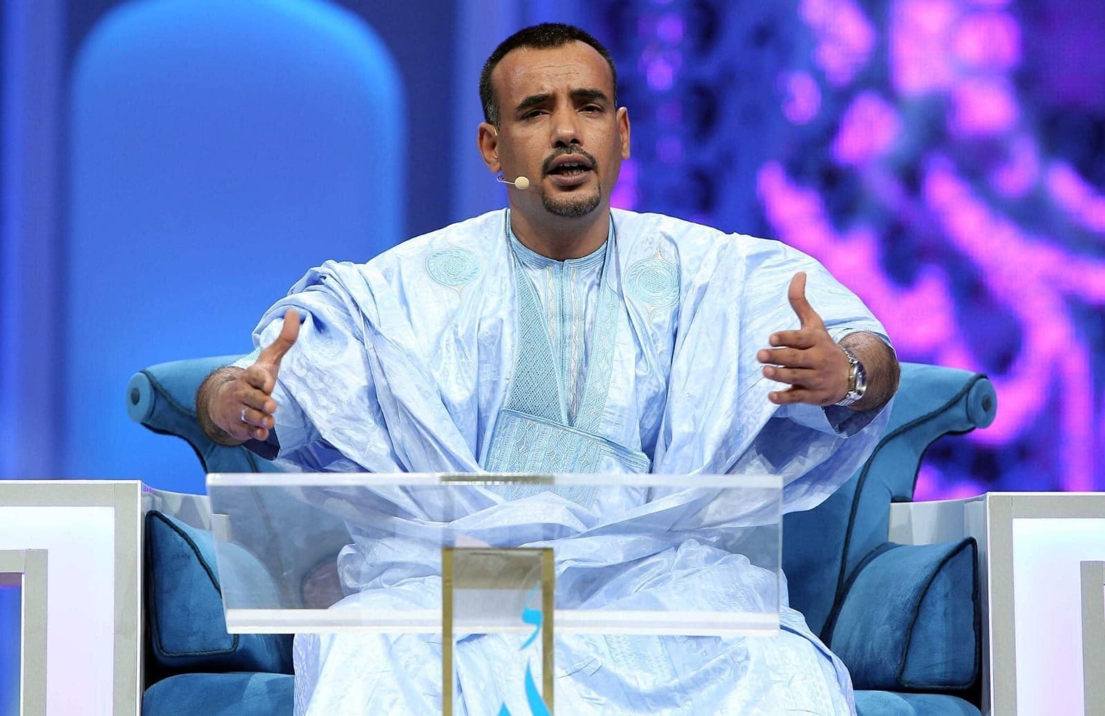 موريتانيا – معرض دمشق للكتاب يخصص يومه الثاني للاحتفاء بالشاعر الراحل ولد بلعمش إعلام الصحراء