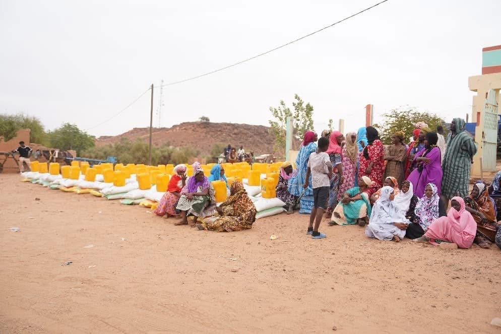 موريتانيا – هيئة الأمن الغذائي توزع أكثر من 171 طناً من المواد الغذائية على صحارى ميديا
