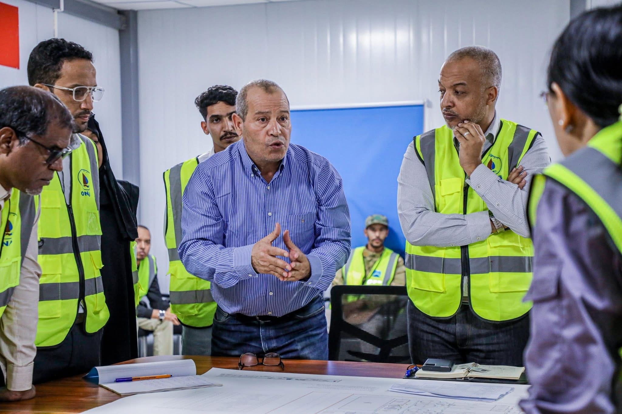 موريتانيا – مدير الصرف الصحي يدعو إلى الإسراع بمشروع صرف مياه نواكشوط بعد تفقده صحراء المدية