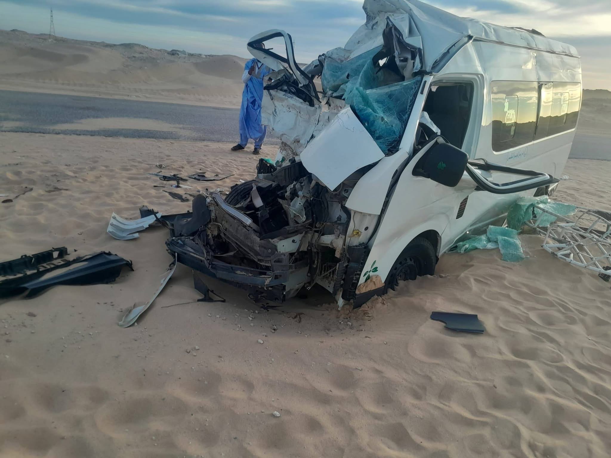 موريتانيا – موريتانيا.. وفاة 8 أشخاص في حادث سير على طريق الأمل بصحراء الإعلام