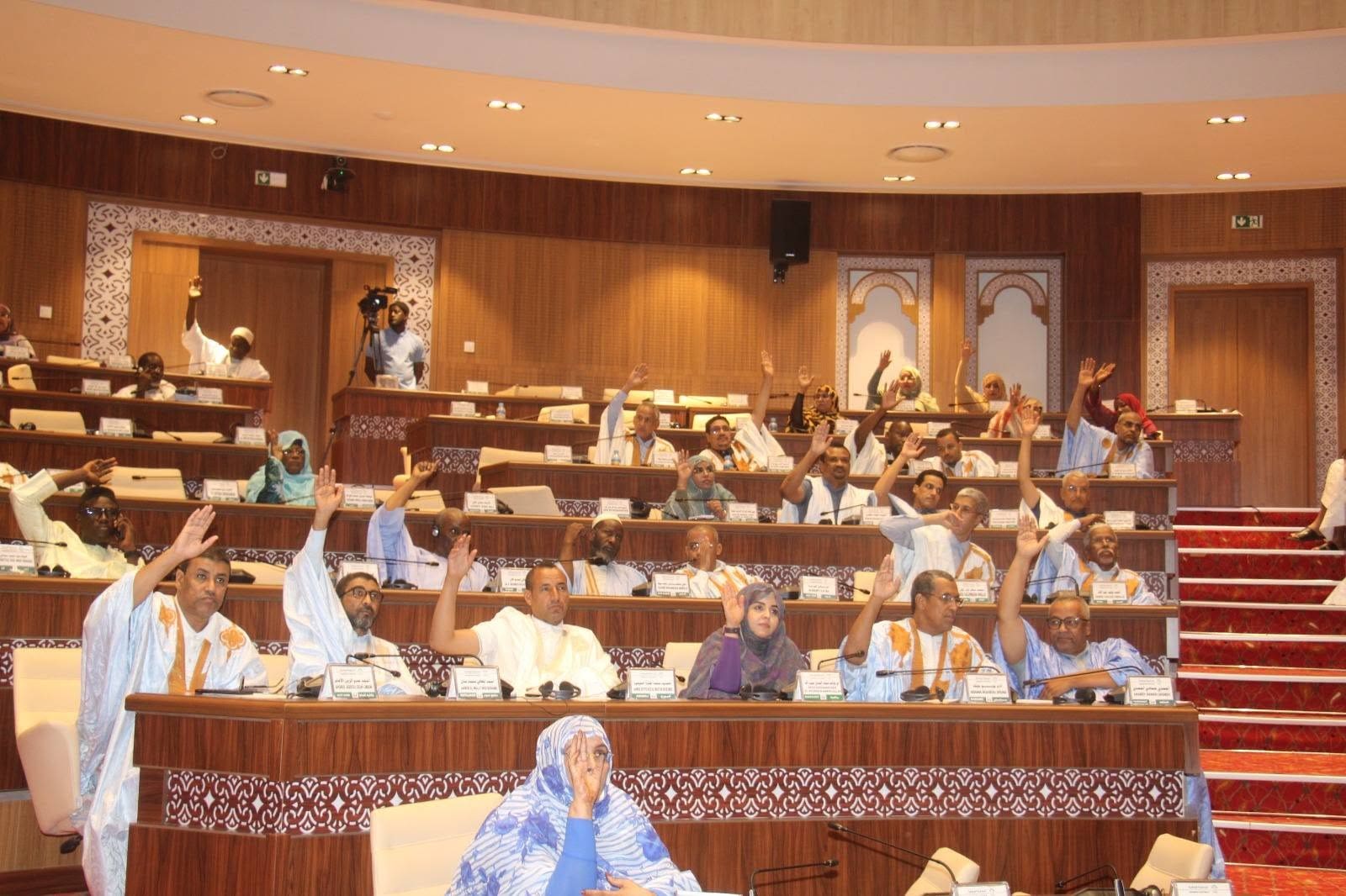 البرلمان يصدق على مشروع القانون المعدل لنظام الشرطة الوطنية